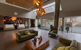 Coast Chilliwack Hotel